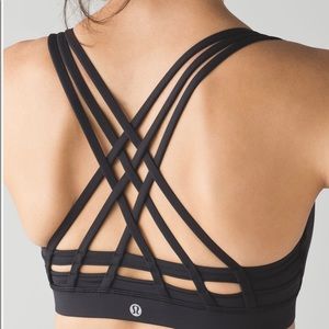black lululemon energy bra peek style